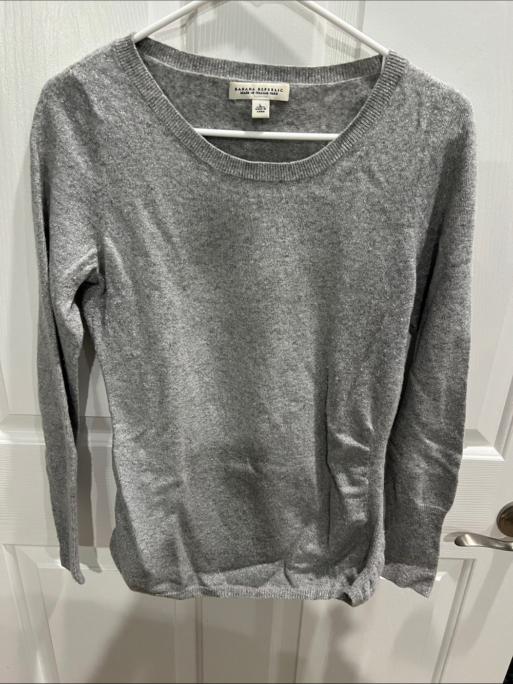 Banana Republic Heather Gray Lightweight Crewneck Sweater